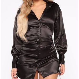 Satin min dress 😍